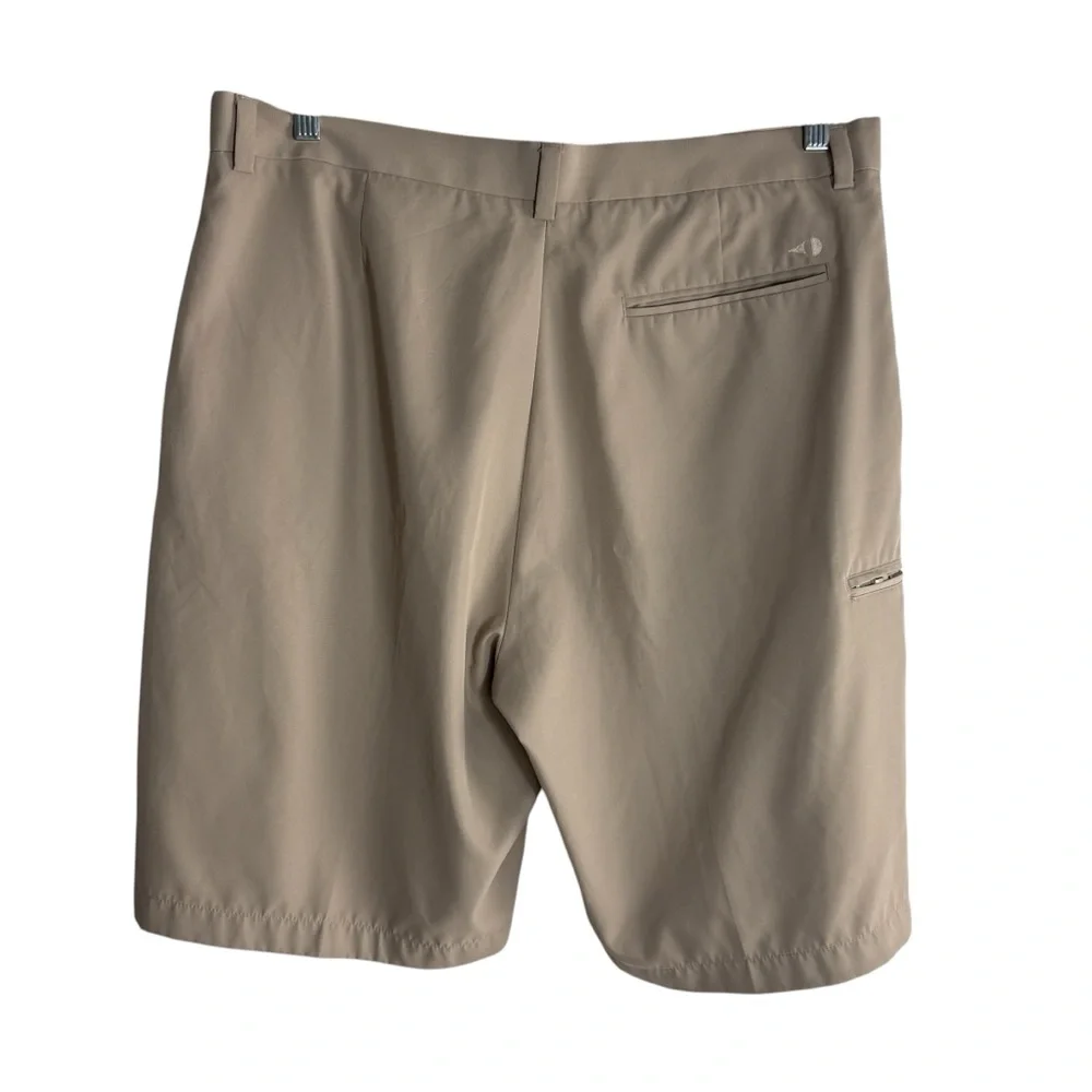 GRAND SLAM Golf Shorts Performance Golf Shorts in Classic Khaki Size 36